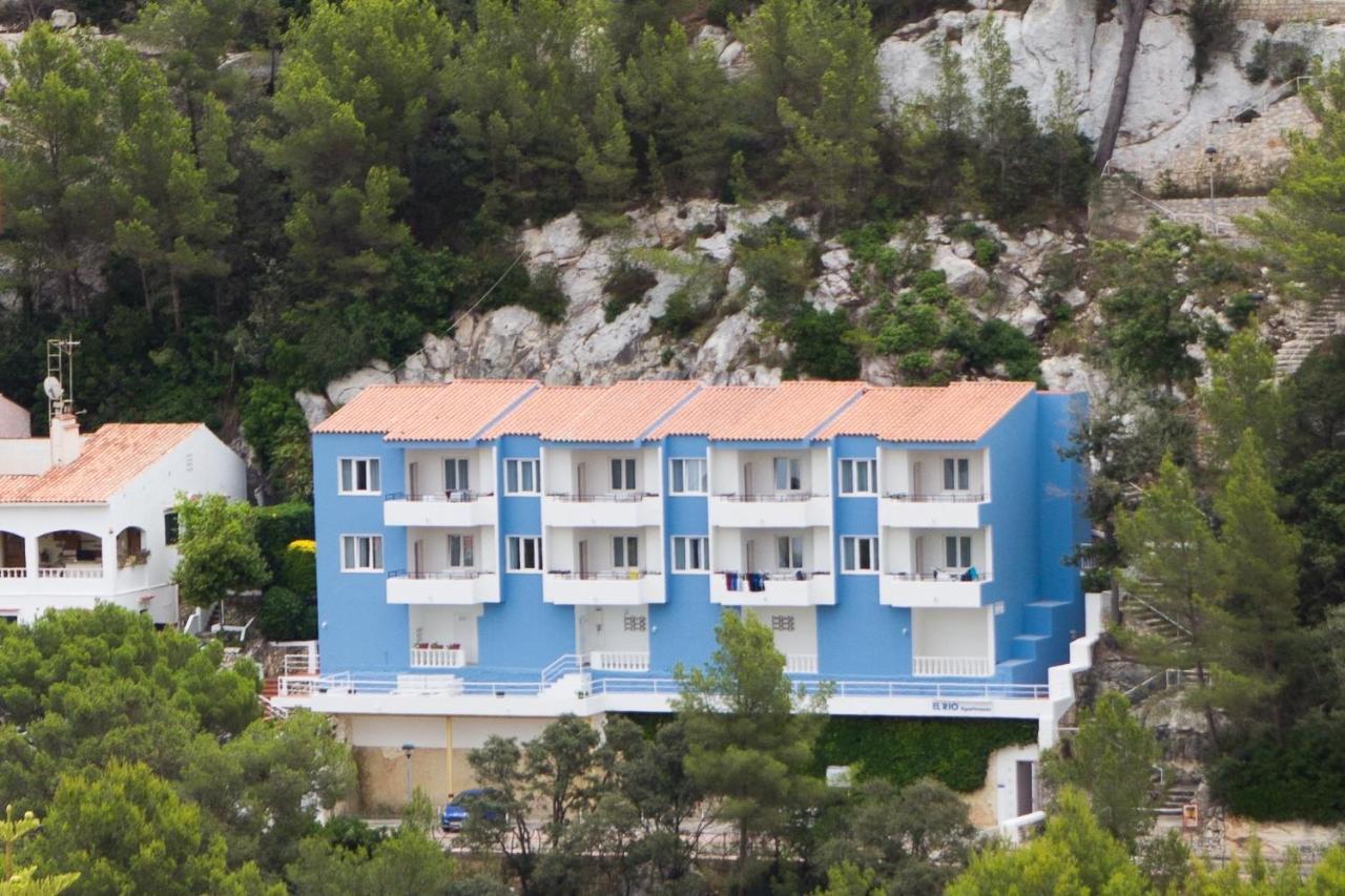 Apartamentos El Rio Cala Galdana  Buitenkant foto